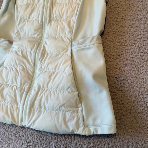 Lululemon Down For It All Vest Delicate Mint Womens 6 - Picture 4 of 10